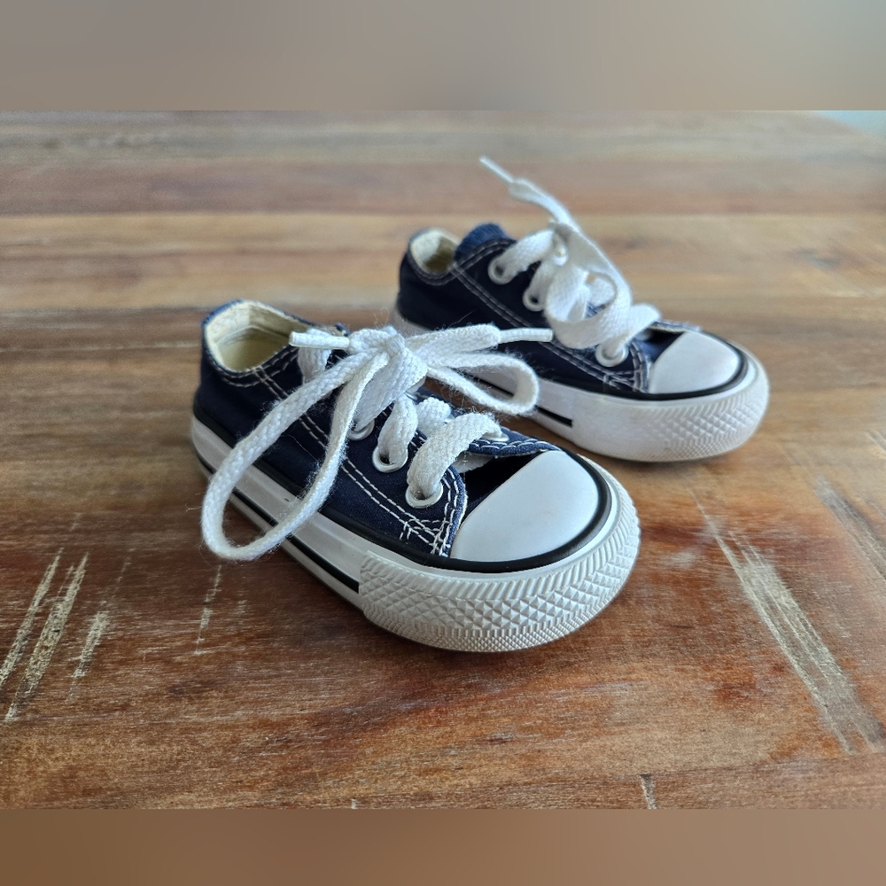 Converse Dark Blue Sneakers - Picture 3 of 3